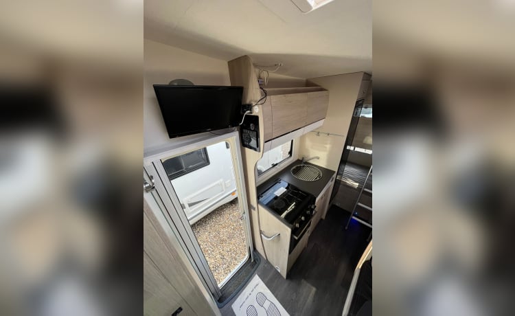 AE19BMY – Chausson Bristol, 6 Schlafplätze