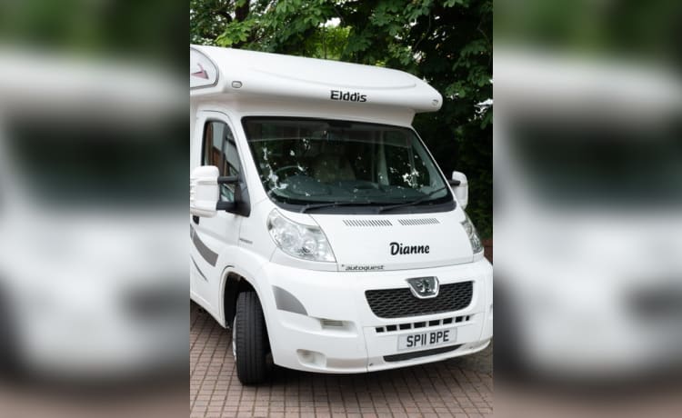 Dianne  – Camping-car Clean 2 places 
