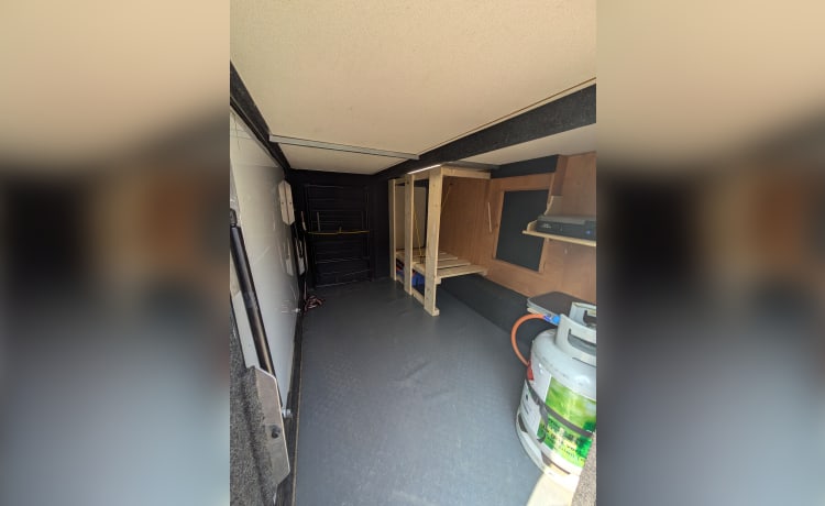 Carel – Alcôve Camper 4 personnes lits fixes