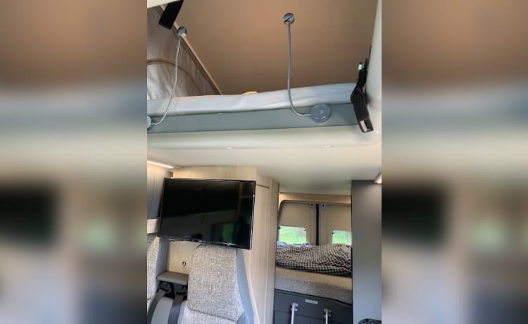 Camper Autotrail V line 669 modello 2021 di nuova concezione