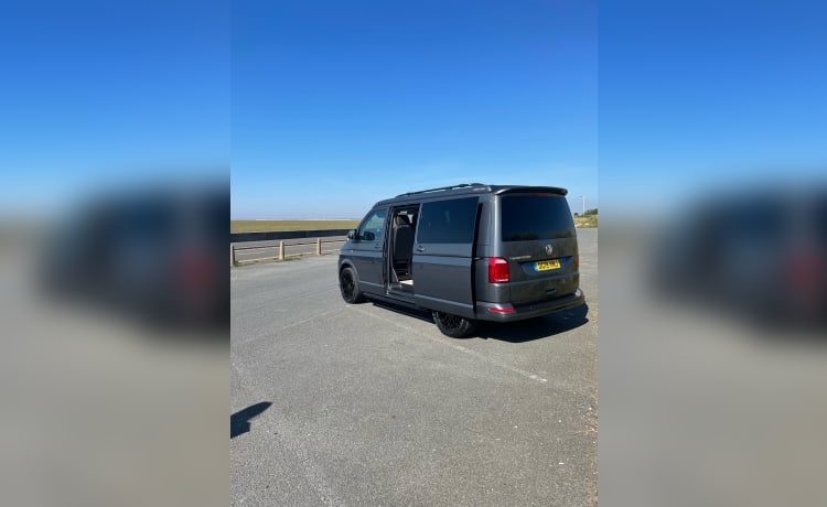 T6 Travis – 2019 5 seat/4 berth VW transporter Campervan