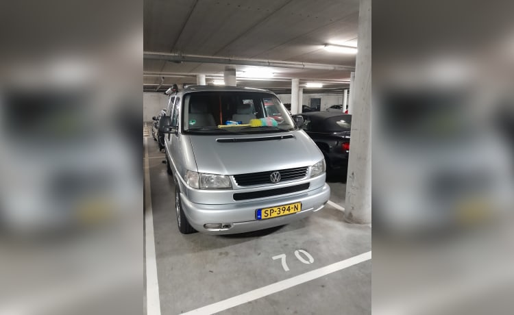 VW – Volkswagen Transporter T4 2.5 Tdi  (4 gordels, Huisdieren toegestaan))