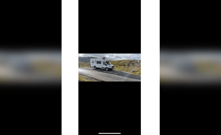 Big Bertha – 6 berth Roller Team 