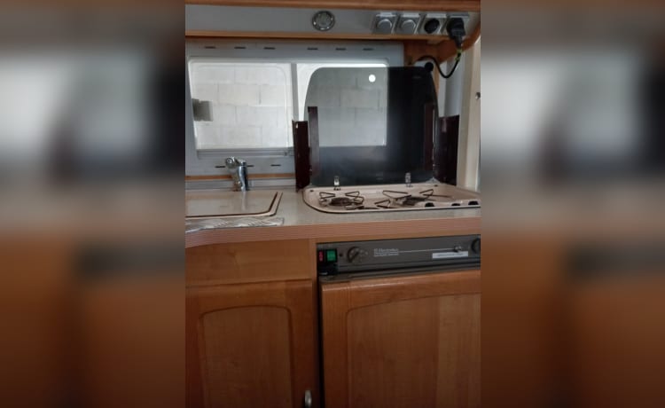  MIMI – NOLEGGIO CAMPER