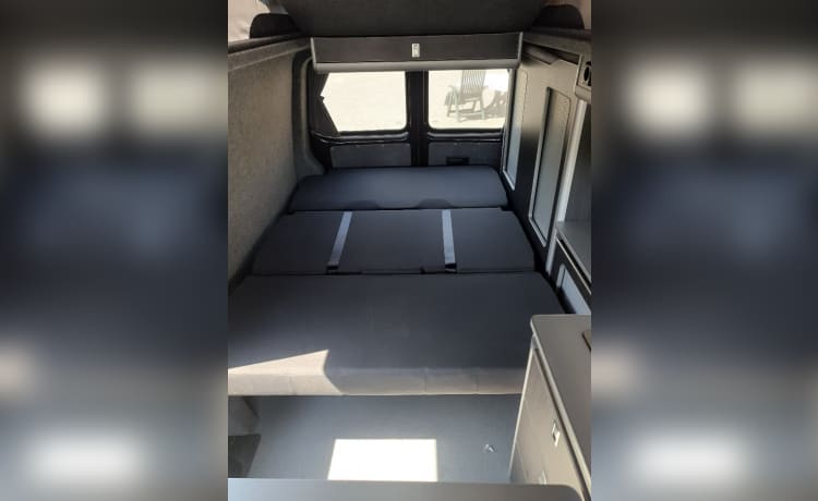 Black pearl – Volkswagen Transporter Camper automatic 