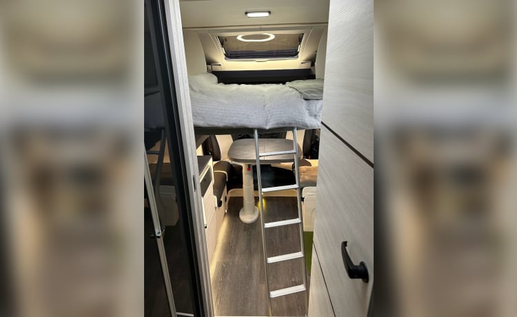 Chausson Nordic Edition 777 - 4 pers. AUTOMAAT 2022