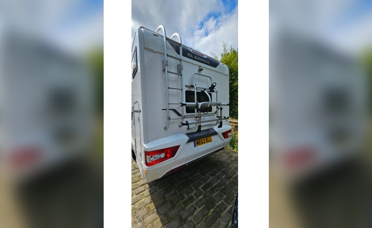 MESHELL – 7 berth Adria Mobil XL Plus 670 from 2019