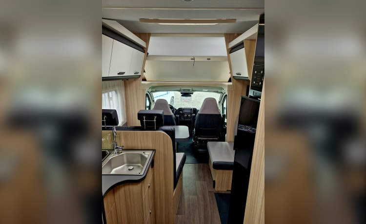 A75 SL – Wohnmobil SunLiving A75 SL Alkoven #Familienurlaub