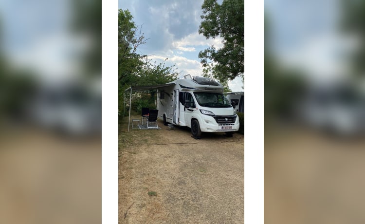 Huisje op wielen  – comfortabele camper voor 4 personen ons huisje op wielen 