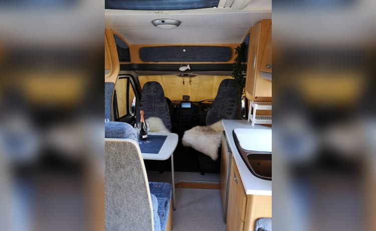 haus on – 2p Fiat semi-integrated from 2003