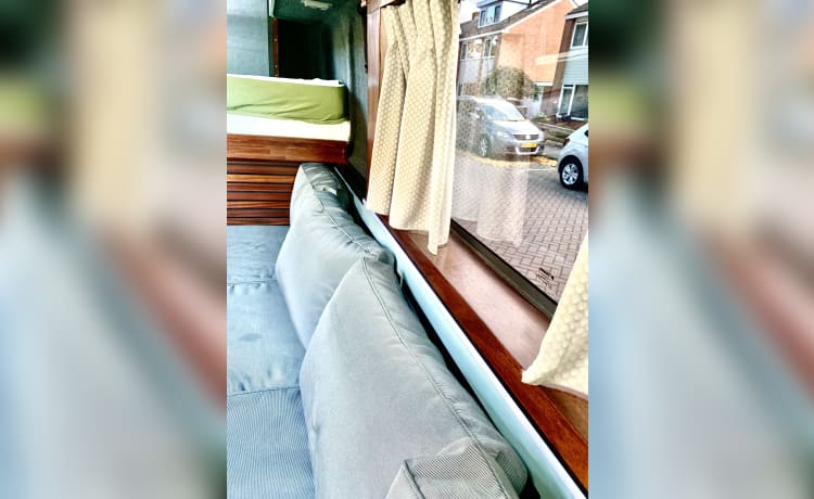 Kamper Deluxe – 3p Stoere Fiat Ducato  camperbus