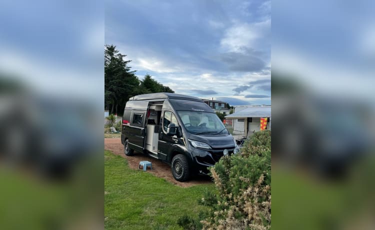 Macallan – 4 berth Dreamer D55 Up 2022