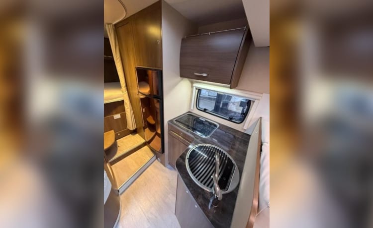 5p Chausson semi-integrated from 2012
