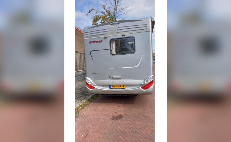 Angel 2 – 4p Hymer integrated uit 2007