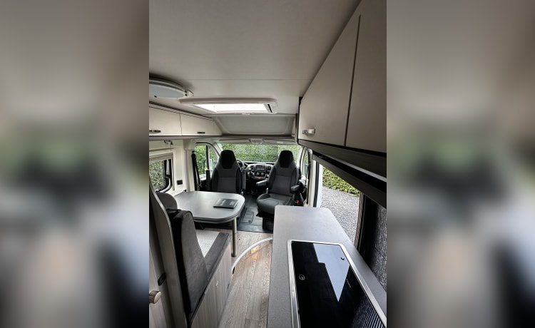 Hobby – 3p Fiat campervan uit 2021