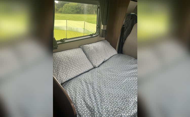 Aggie – 4 berth Autotrail Tribute: Pet friendly