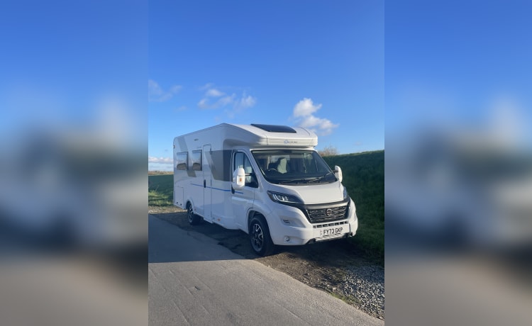 Alfie – 6 berth Sun Living semi-integrated from 2023