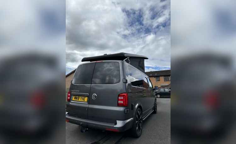 4 berth Volkswagen campervan from 2018