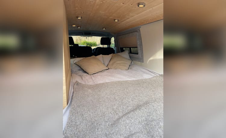 VW Canpervan con 2 posti letto - stile Scandi - 2018