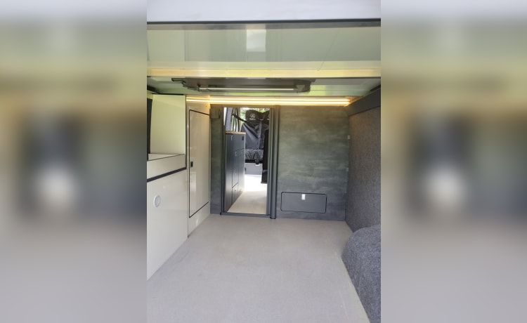 VANZ1 – OFF GRID ADVENTURE FAMILY VAN -insurance included LWB Sprinter