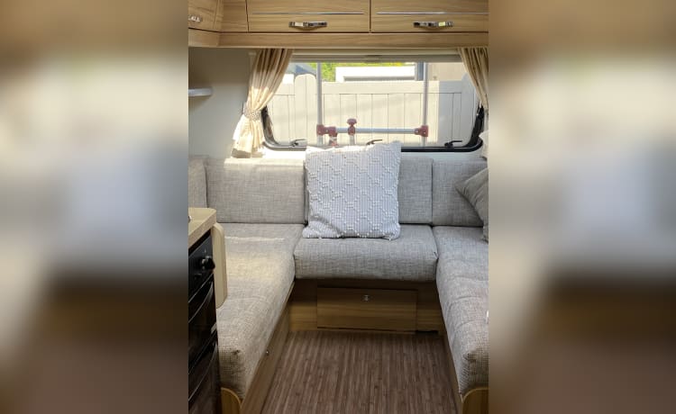 Gracie  – 4 berth Marquis Eldiss Majestic  from 2014