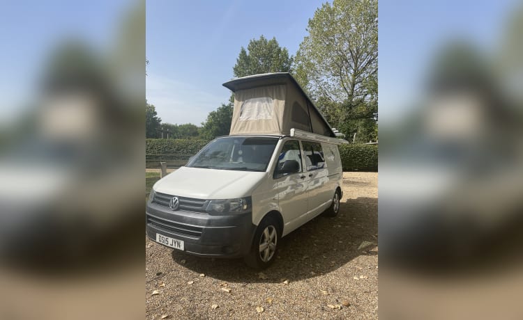 3 berth Volkswagen integrated from 2015