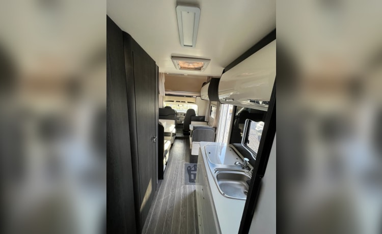 Ford Alkloof  – Camper Ford Alkloof da 7 persone 