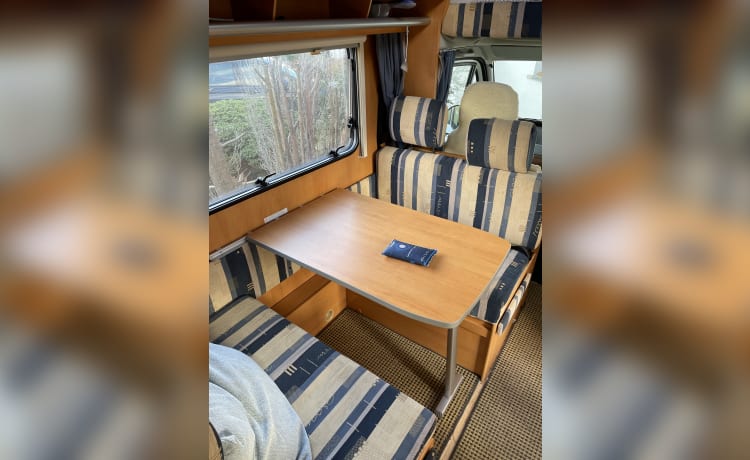 6 berth Hymer alcove from 2006