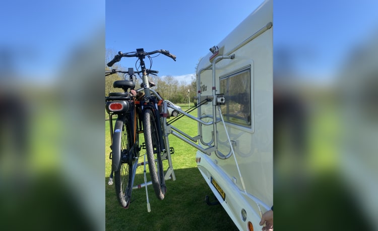 Hoogseizoen nog open  – Camping-car confortable, spacieux et soigné avec de nombreuses options