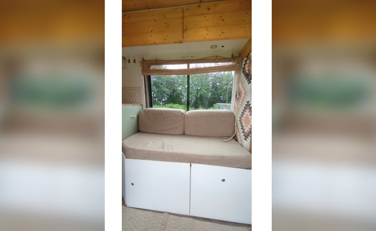 Ivey – Comfortabele 2 persoons off grid camper