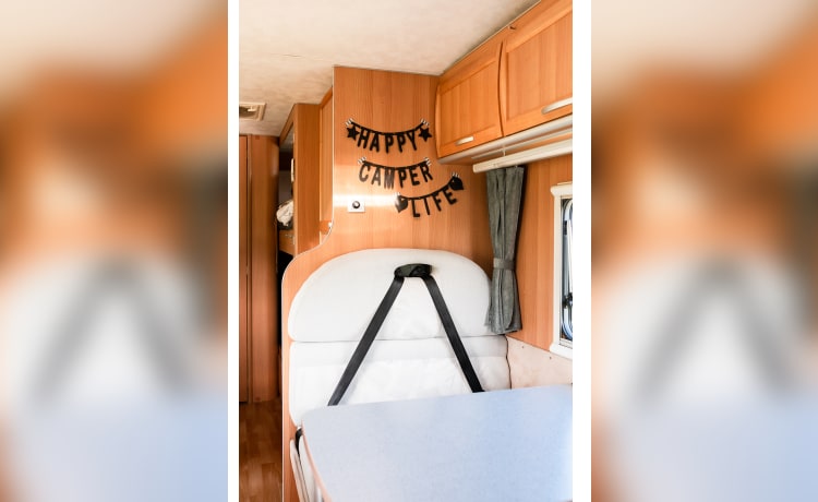 MCLouis motorhome for the whole family