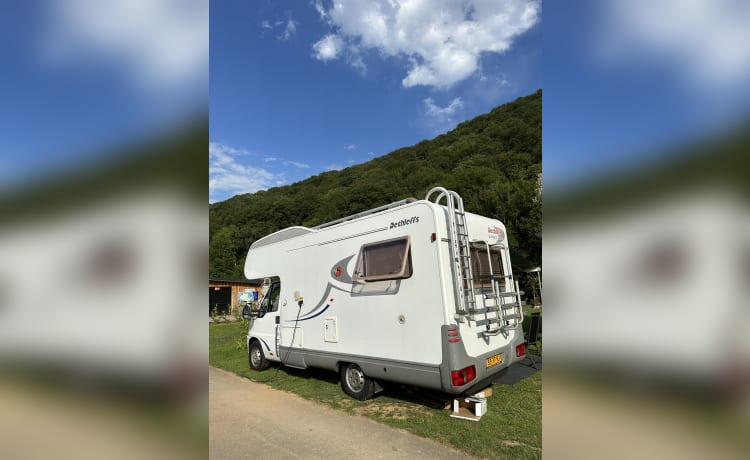 Chefke – Cabane Fiat 5 personnes de 2001