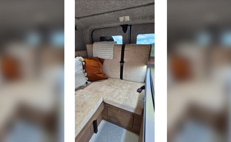 4-persoons Andere campervan uit 2012