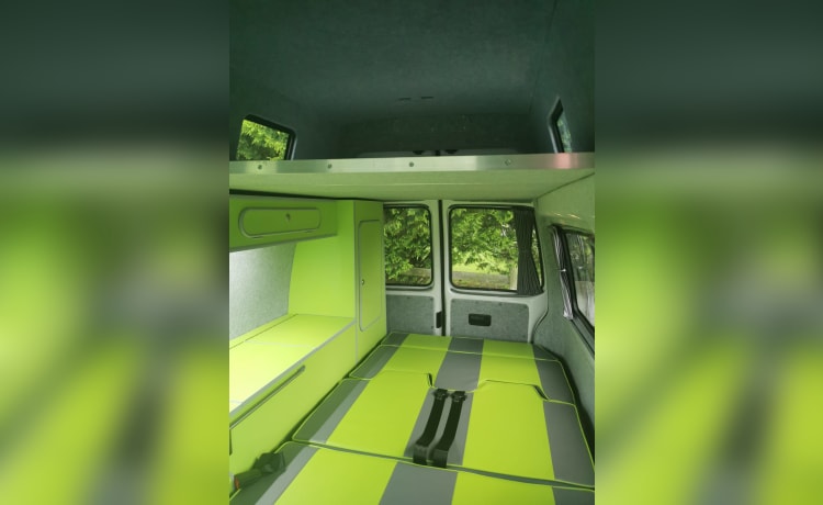 Sunny  – 4 berth Volkswagen campervan from 2015