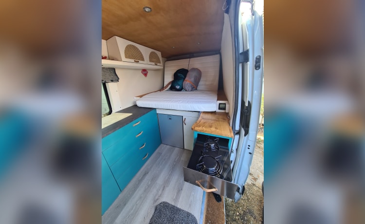 Mercedes-Benz camper met 2 slaapplaatsen uit 2012