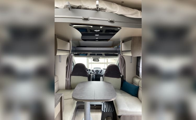 4p Chausson semi-integrated from 2020