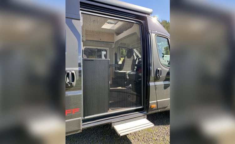 CliffDC – 2pers. Citroën Campervan uit 2024