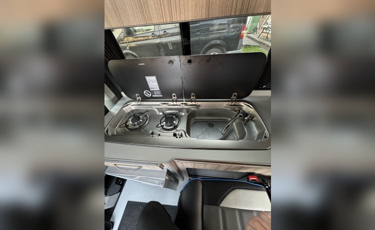 Otis – Camper VW T5 - 4 posti letto - fuori rete