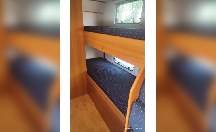 LUCIANO08 – CAMPER PRATICAMENTE NUOVO