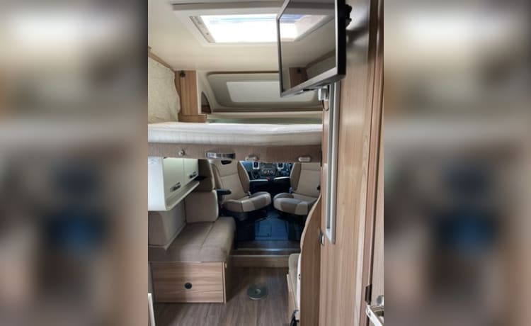 Willow – 6 berth Swift semi-integrated from 2018