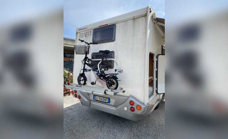 DAKOTA TRAVEL – CAMPER 6 POSTI 