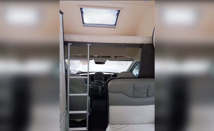 6 berth Ford alcove from 2021