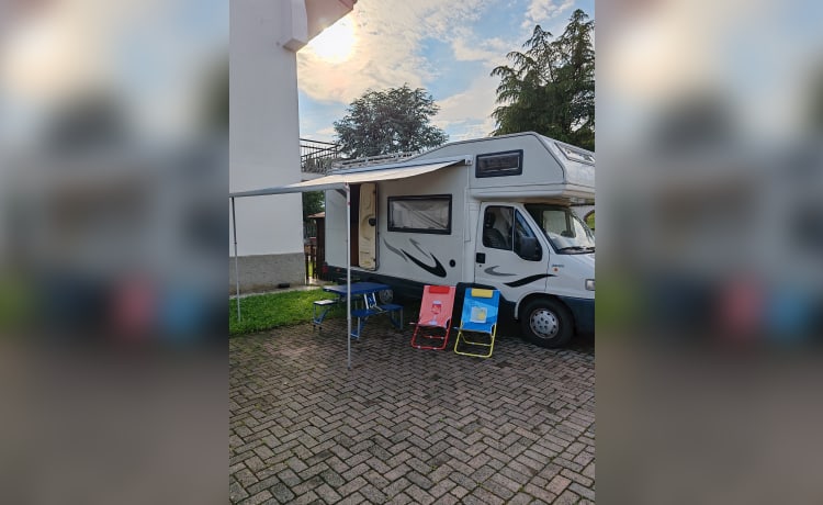 Camper Mizard 140 2.8 IdTD