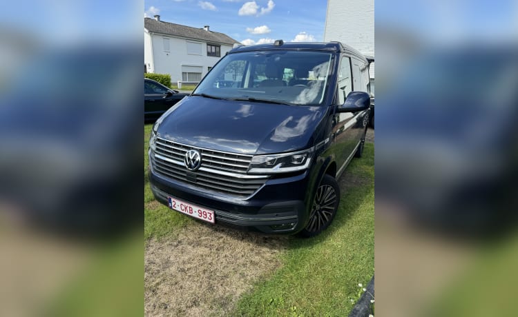 Volkswagen California 6.1 uit 2022 4p automaat 