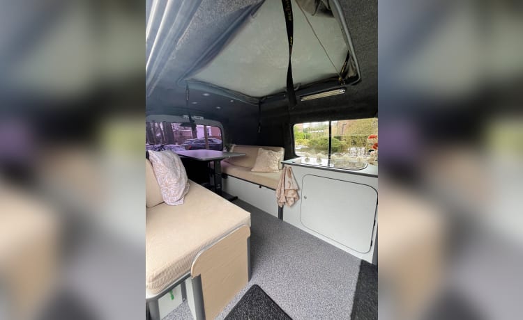 Hyundai 2.5 – 2p Altro camper del 2004