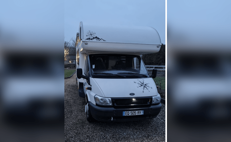 Family Road Trip – Camping Car Autonome 