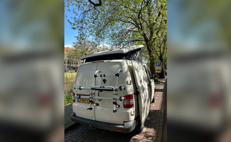 Volky – 3p Volkswagen campervan uit 2011