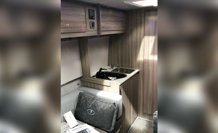 Garuda – Camper Fiat a 2 posti letto del 2022