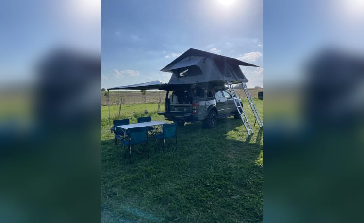 Bluey – 4p Ford Raptor rooftop from 2020