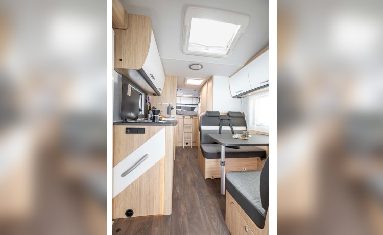 Sunlight A70 – Nieuwe ! Sunlight A70 Luxury Family camper